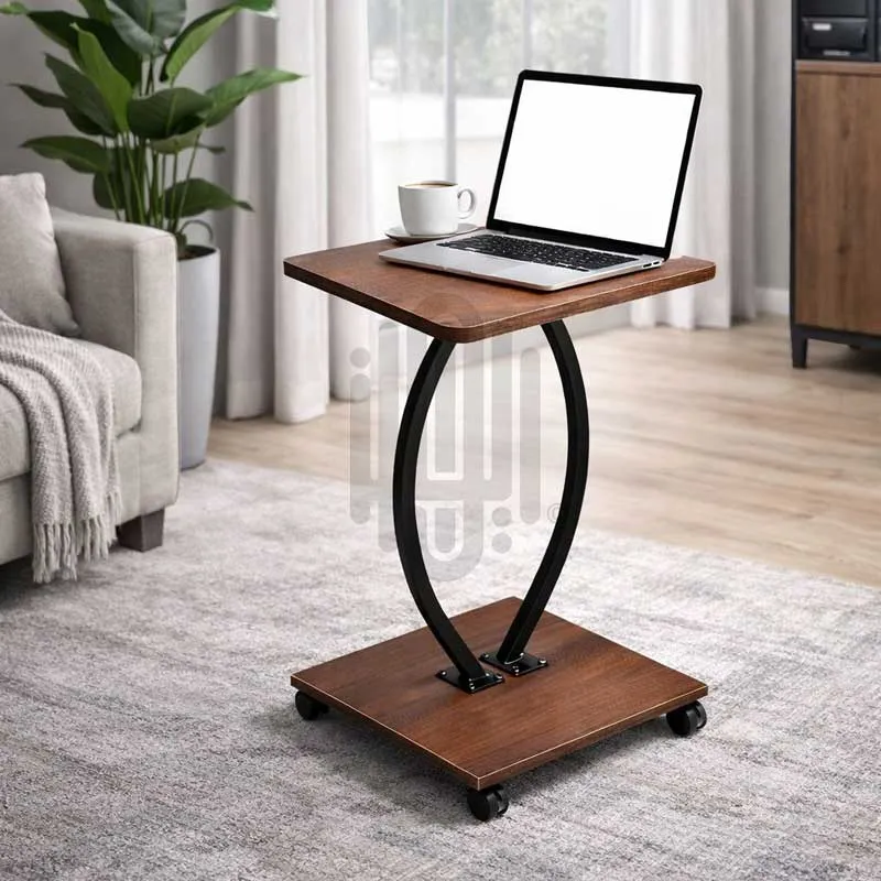 طاولة جانبية متحركة بقاعدة من العجلات